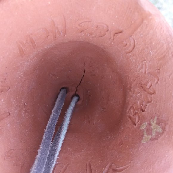 handcrafted Eskimo Bell blueberries - Picture 12 of 15